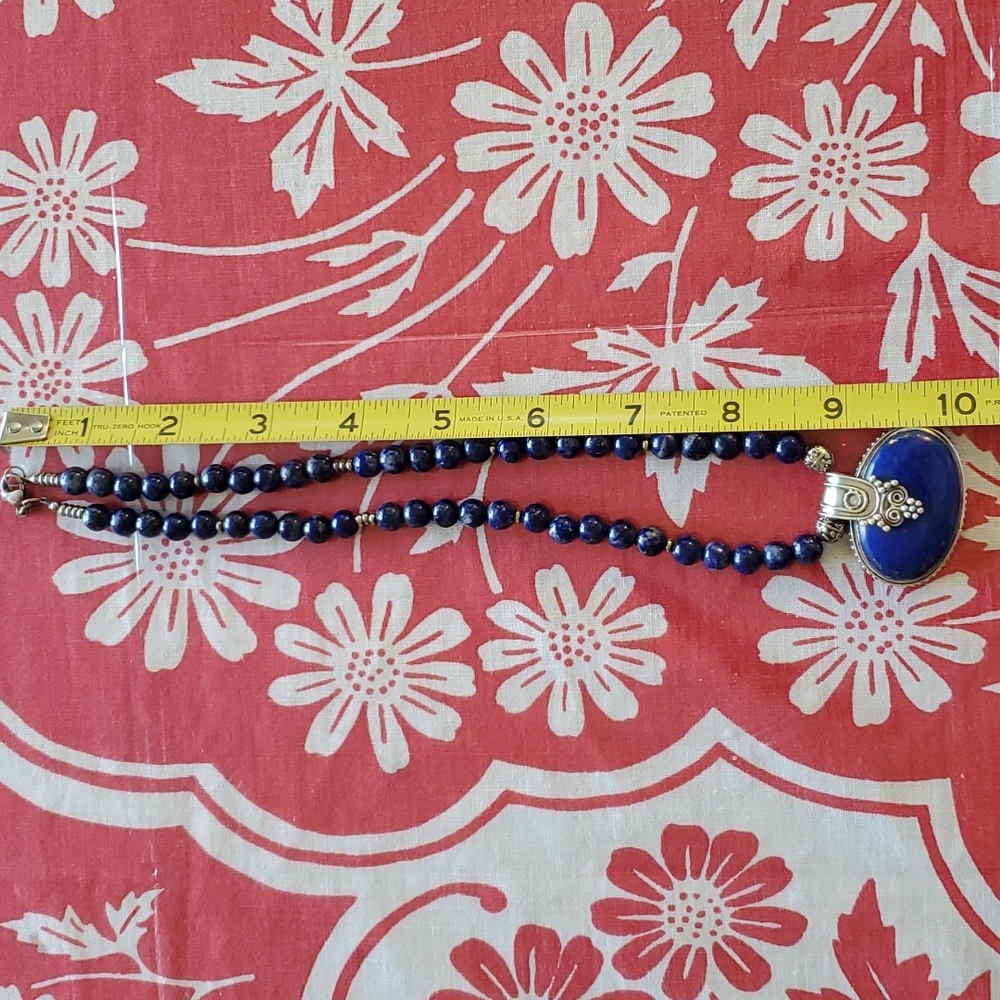 Vintage Lapis Lazuli and sterling silver necklace/ earrings - Picture 12 of 13